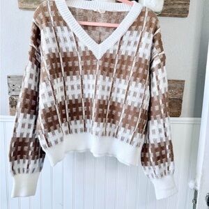 Bi bi Brown and White V-Neck Sweater